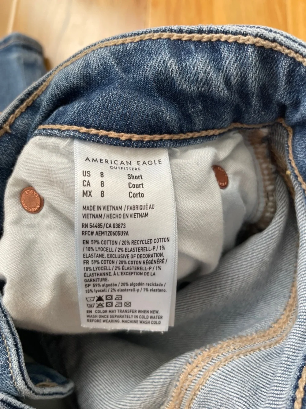American Eagle Outfitters Super High Rise Baggy Wide Leg Jeans - Medium Blue - Picture 4 of 5